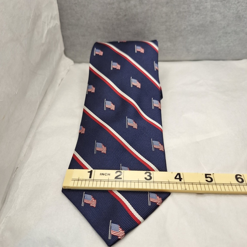JOS Banks American Flag Navy with Red White and Blue American Flag Handsewn 100% - Picture 2 of 5